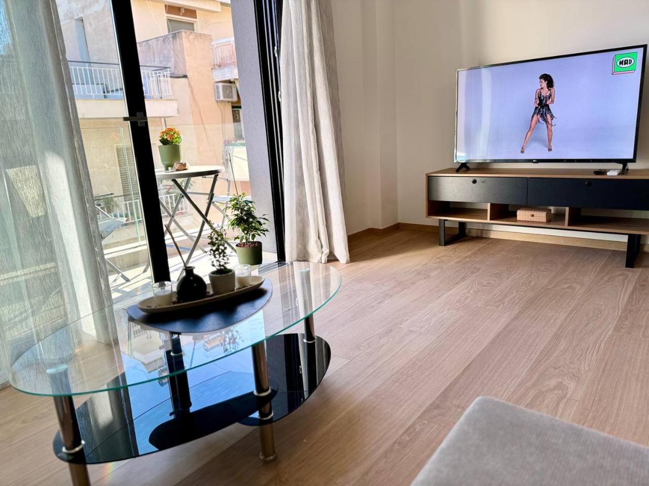 Lux Residence Ampelokipi Athena Bagian luar foto